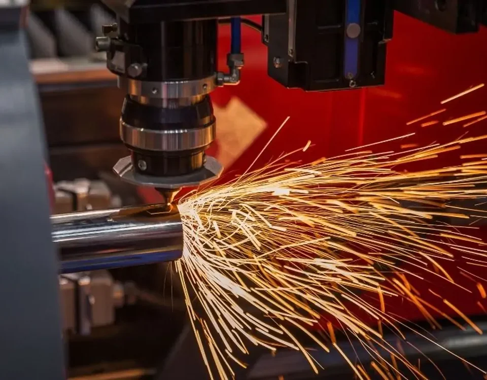 What is the Difference Between Laser and Fiber Laser?